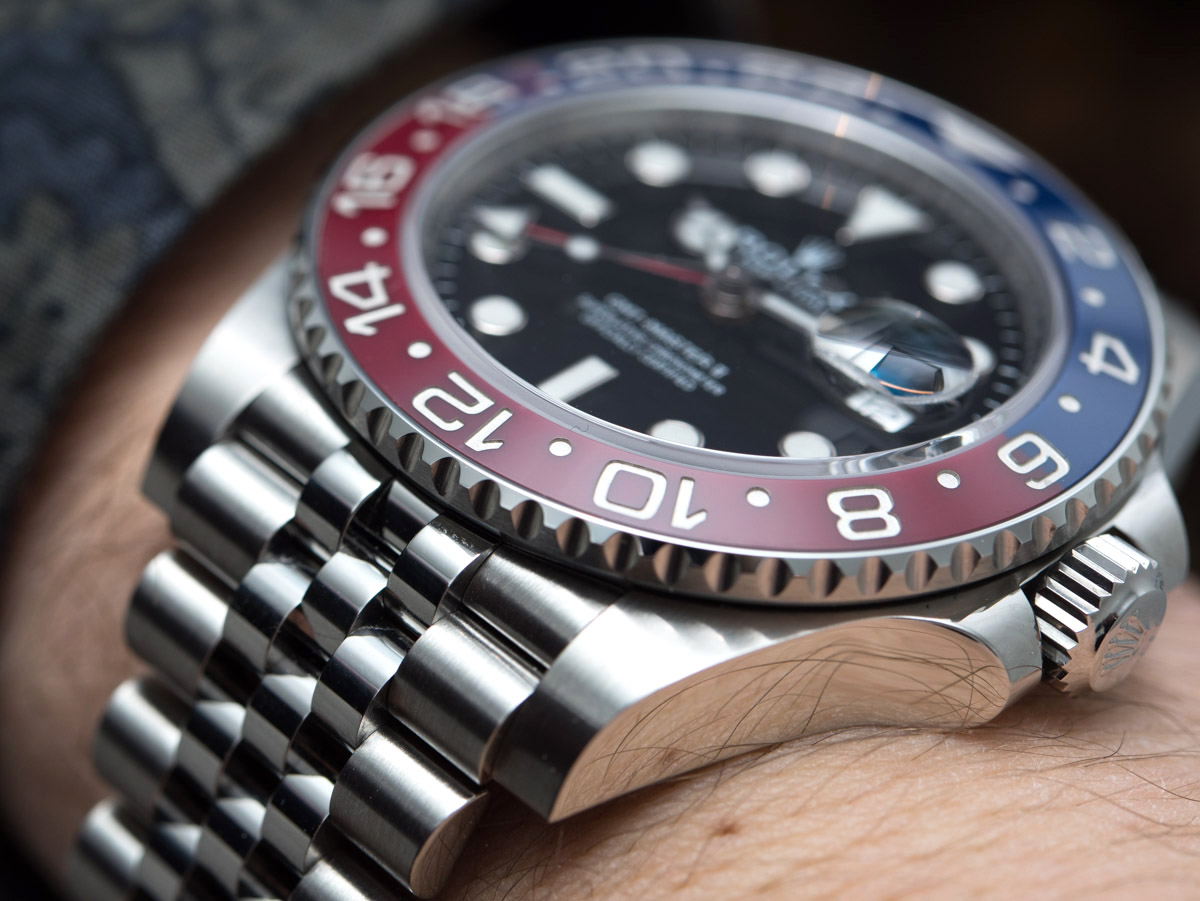 Rolex GMT-Master II 126710BLRO 'Pepsi' Watch In Steel Hands-On Hands-On 